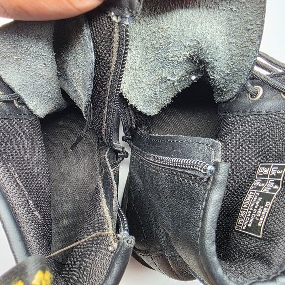 Dr. Martens Doc 1460 J Womens Size 5 Black Combat Boots Casual Party Walking - Picture 6 of 13